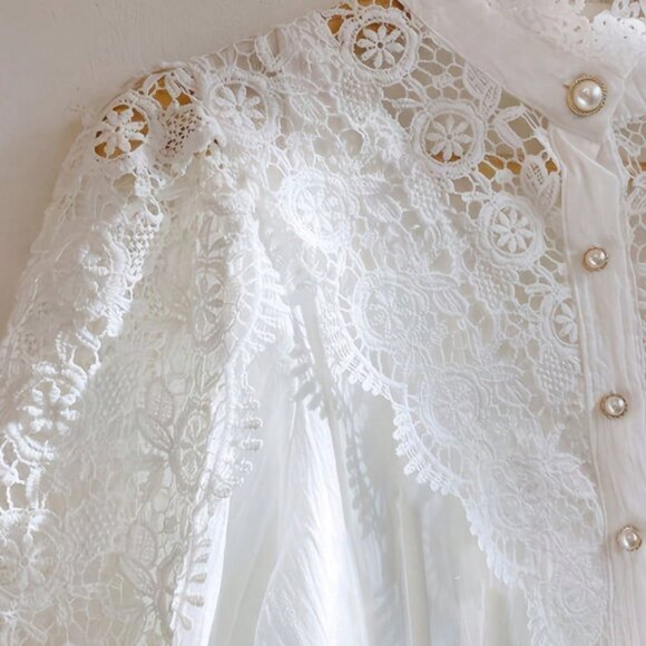 White Elegant Women's Mock Neck Victorian Lace Puff Sleeve Shirt Blouse - Picture 4 of 4